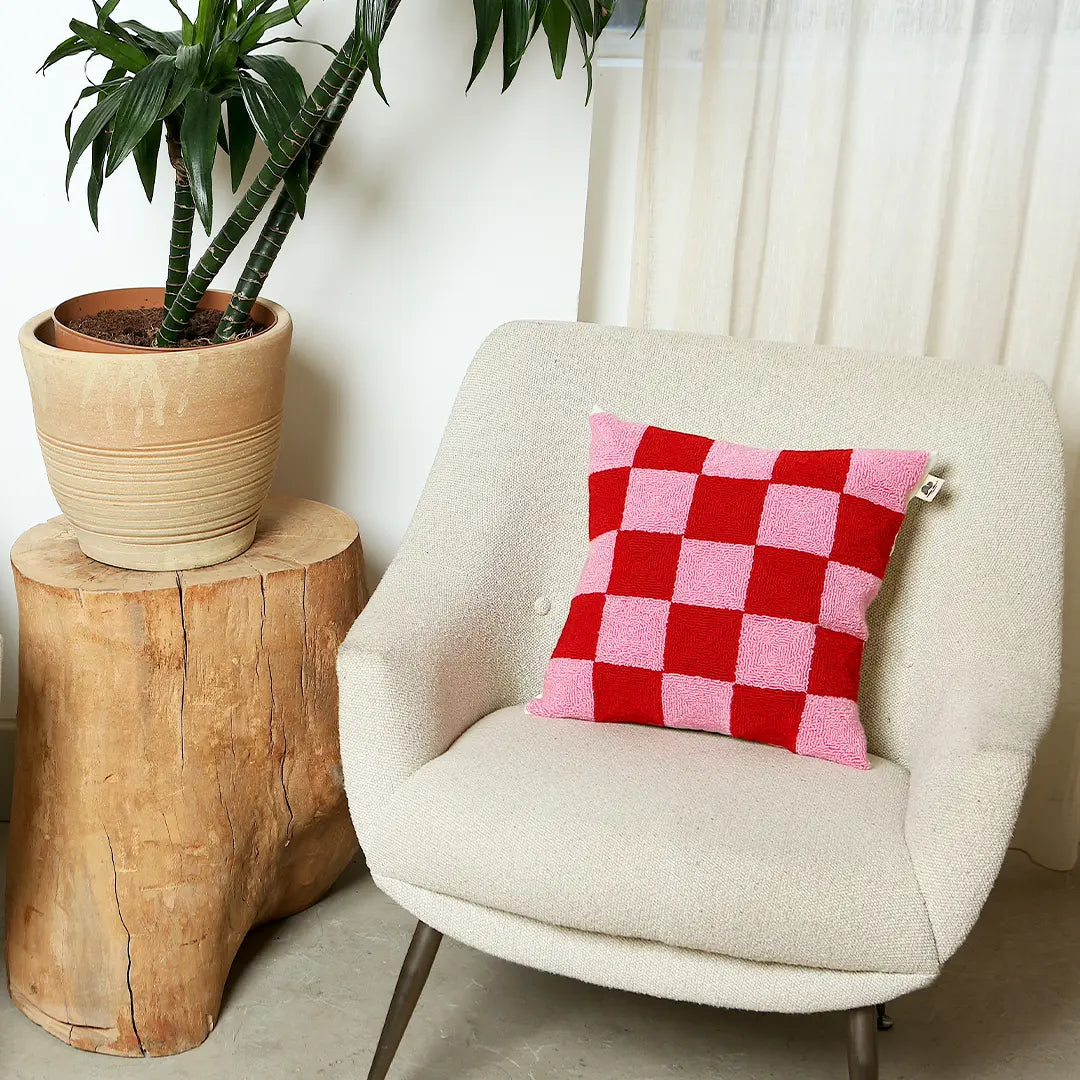 terra-bella-pink-and-red-checker-board-cushion-cover
